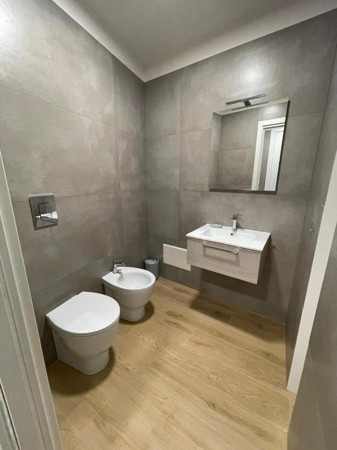 Notti O' Tunn Luxury Rooms In Centro Geraci Siculo Exterior foto